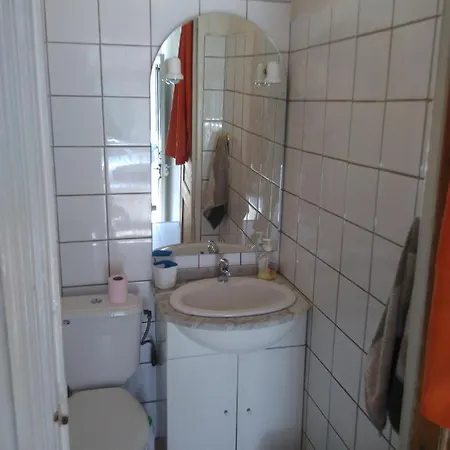 Albergue Crew Lighthouse