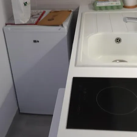 Albergue Crew Lighthouse Antibes