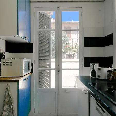 Crew Lighthouse * Antibes