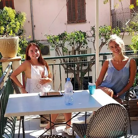 Crew Lighthouse Antibes