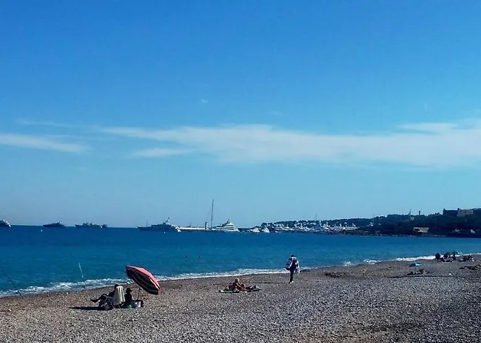 Hostal Crew Lighthouse