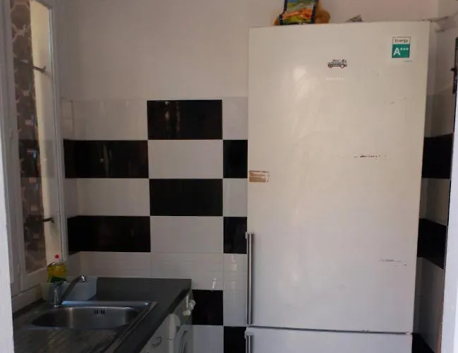 Hostel Crew Lighthouse