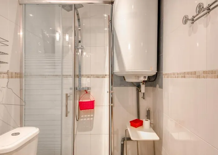 Albergue Crew Lighthouse Antibes